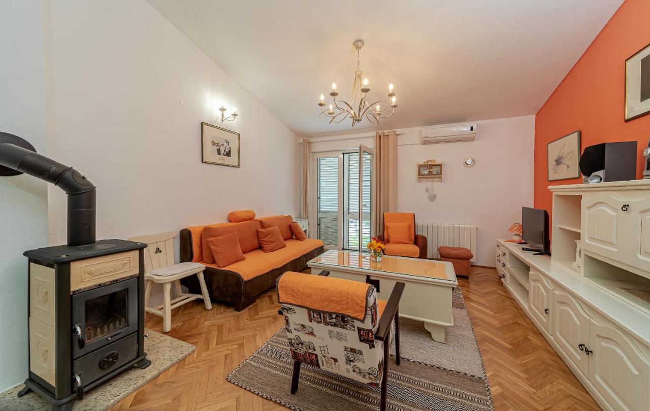 Apartments Villa Lilla Baška Voda Kültér fotó
