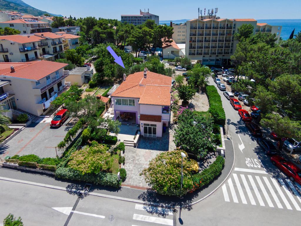 Apartments Villa Lilla Baška Voda Kültér fotó