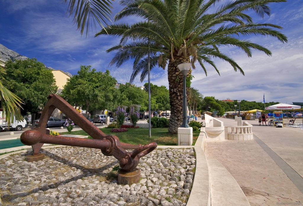 Apartments Villa Lilla Baška Voda Kültér fotó