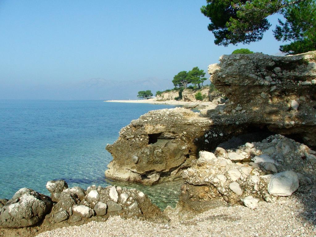 Apartments Villa Lilla Baška Voda Kültér fotó