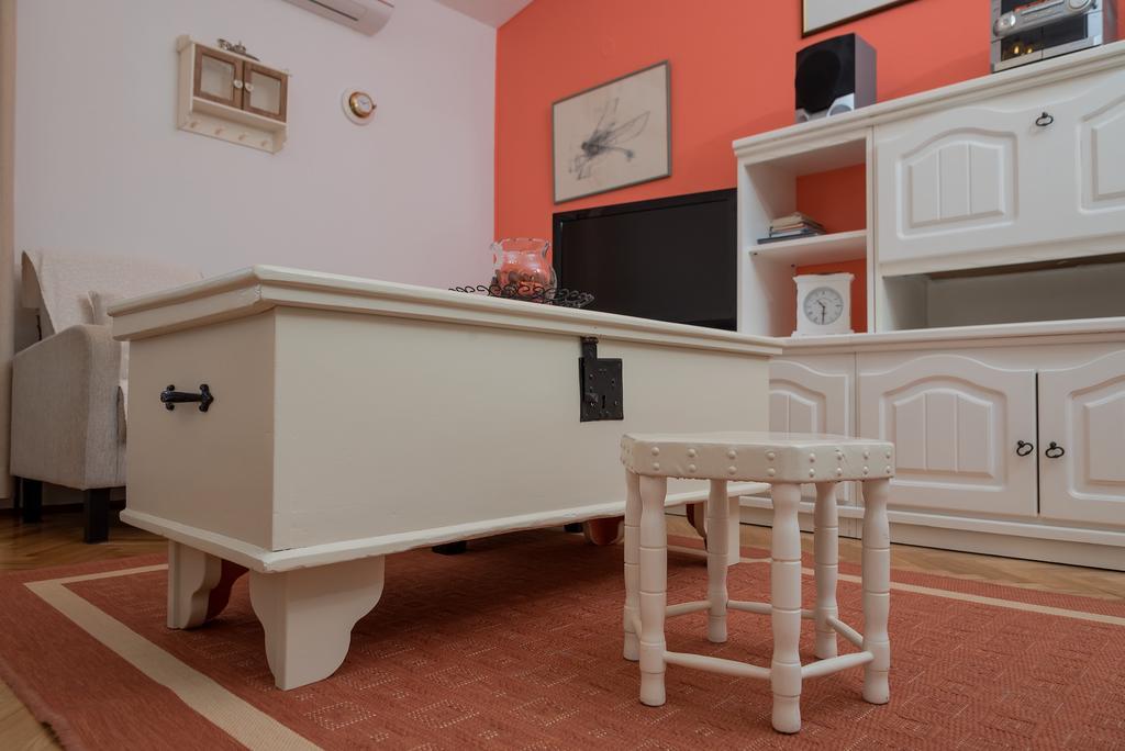 Apartments Villa Lilla Baška Voda Kültér fotó